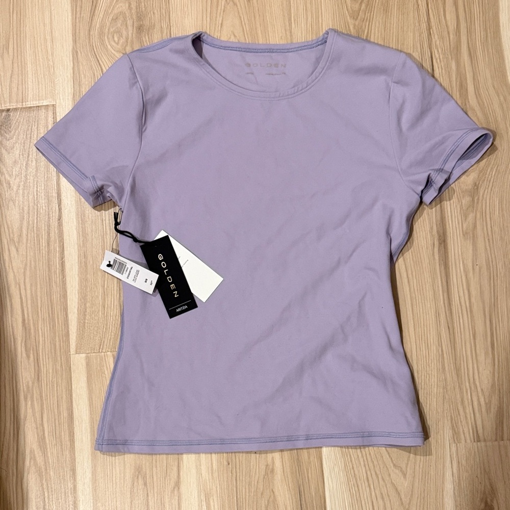 NWT Aritzia Golden Butter Workout Tee